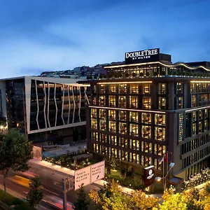 Doubletree By Hilton - Piyalepasa מלון
